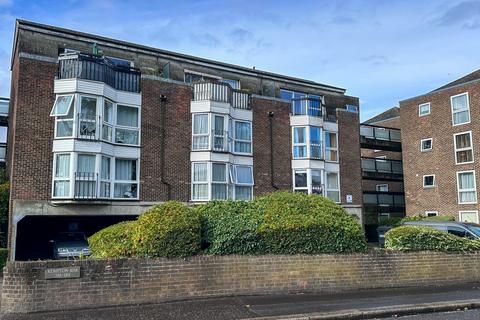 130 Station Road, Hampton, TW12 2AP