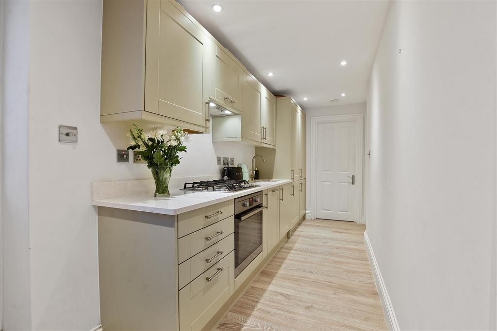 Highgate West Hill - Kitchen.jpg