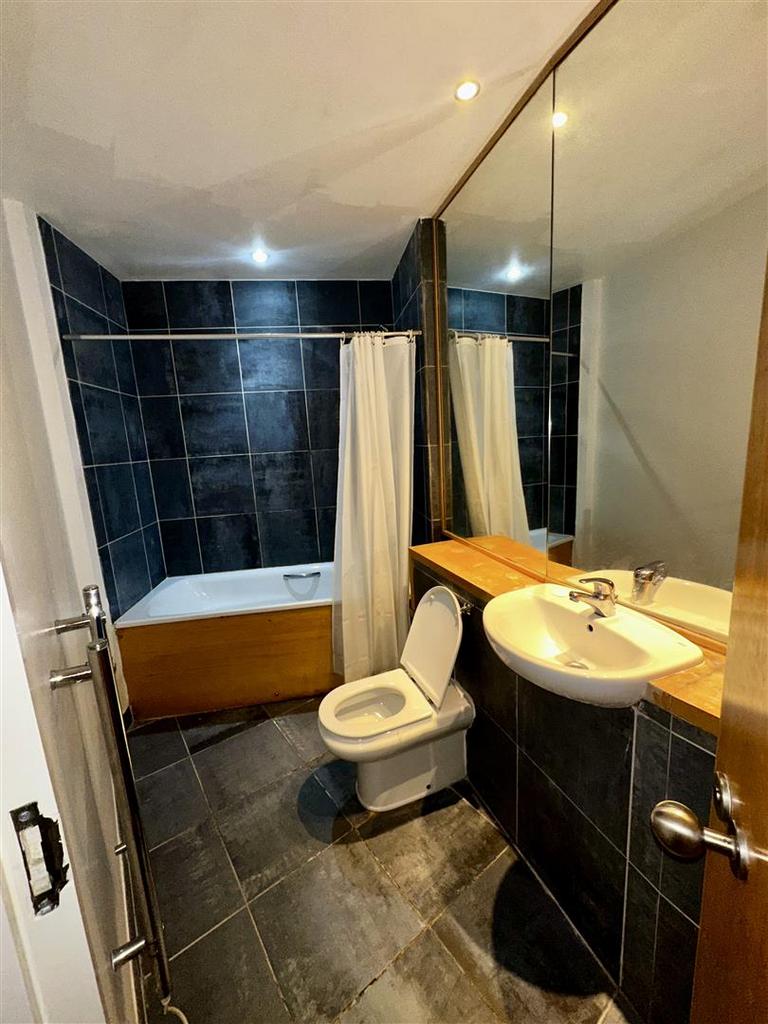 205 beetham 4.jpeg