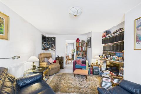 3 bedroom house for sale, Hughes Close, Harvington
