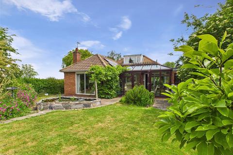 Lyndell Bevans Lane, Hinton On The Green, Evesham, WR11 2QY