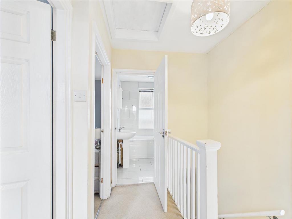 CAM05551 G0-PR0006-STILL002.jpg