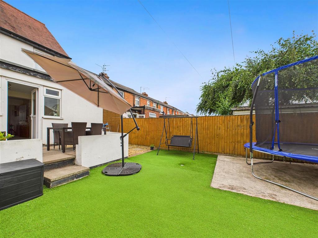 CAM05551 G0-PR0006-STILL029.jpg