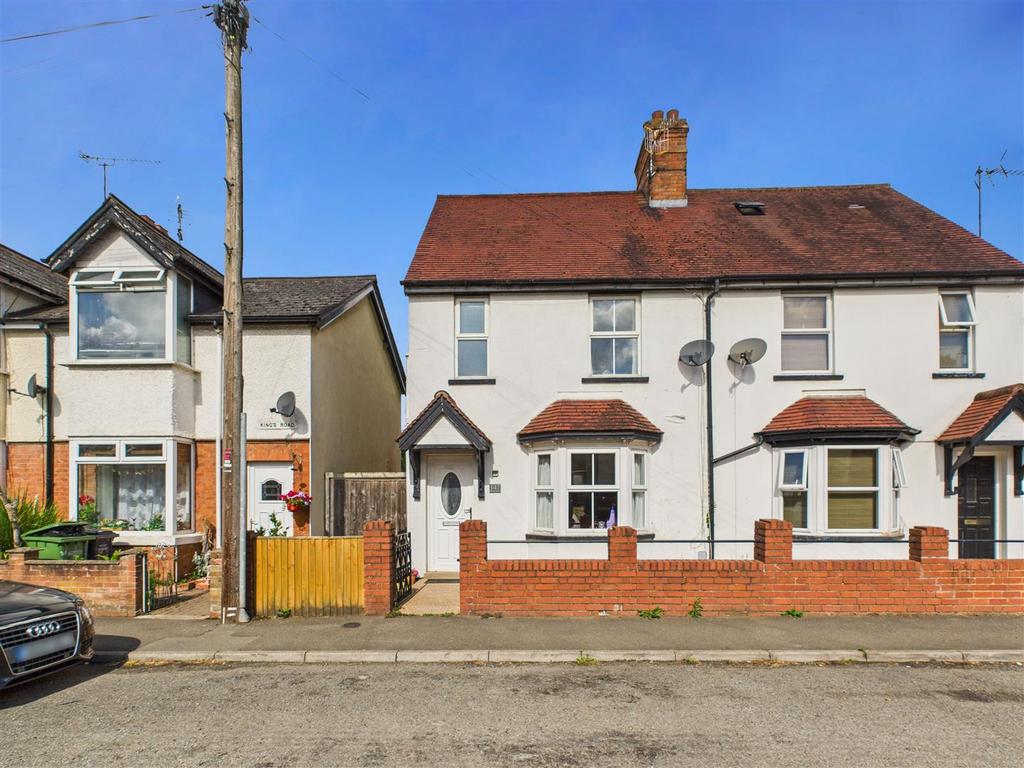 CAM05551 G0-PR0007-STILL002.jpg