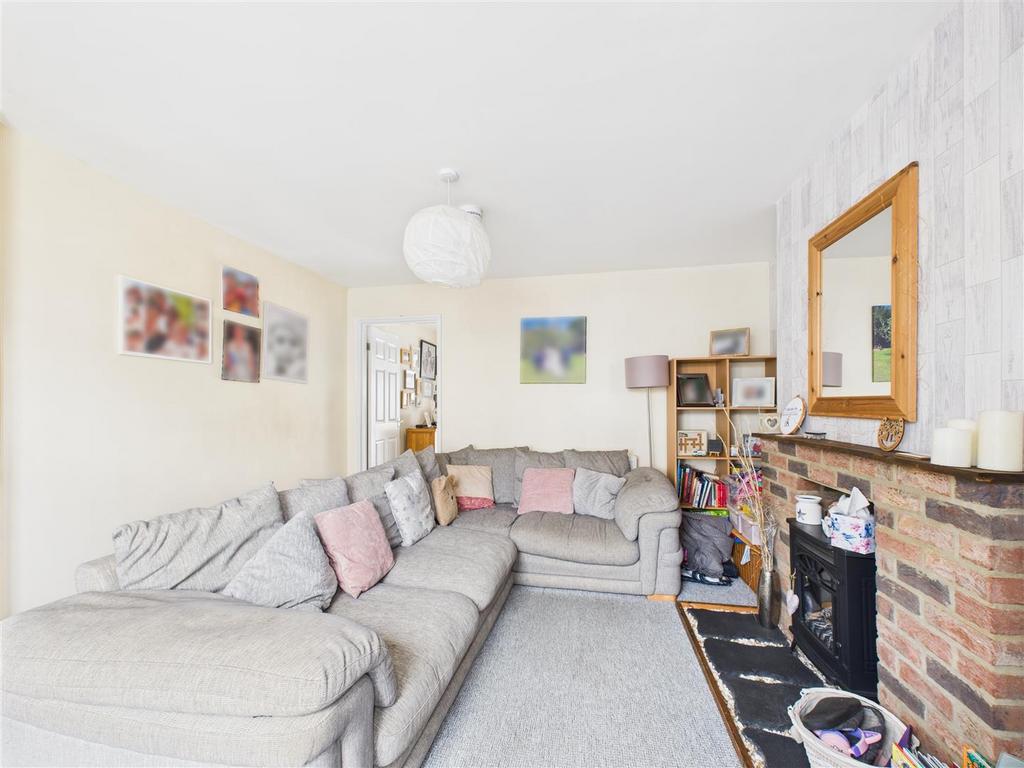 CAM05551 G0-PR0006-STILL014.jpg