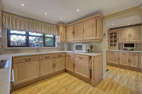 1 Timberdene Avenue, Ilford, IG6 2LS