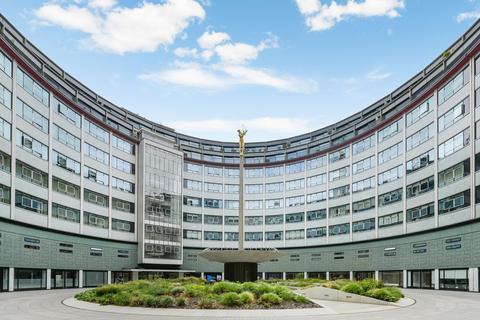 2 bedroom apartment to rent, Wood Crescent, White City, London, W12