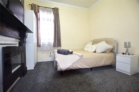 1 bedroom in a house share to rent, Brook Road, Thornton Heath, CR7