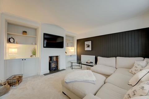 4 bedroom detached house for sale, The Plantation, Worthing BN13