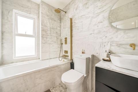 19 Bertal Road, London, SW17 0BX