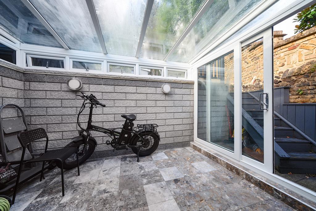 1345897-14-68b5d6...