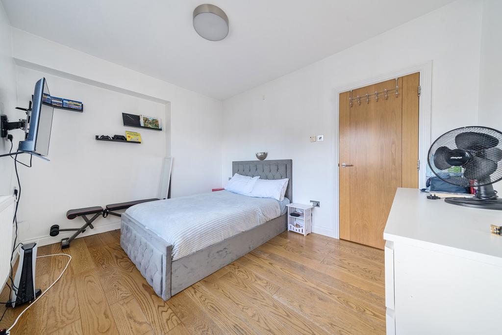 1345897-1-68b5cc3...