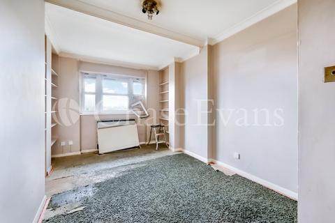 1 bedroom flat for sale, St Georges Road, Elephant & Castle, London, SE1