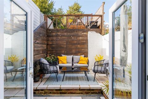 4 bedroom house for sale, Albert Street, Cowes PO31