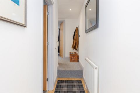 undefined, Albert Street, Cowes PO31