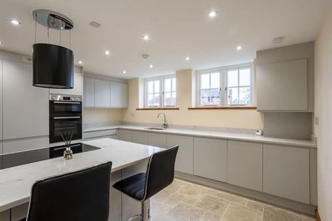 4 bedroom terraced house for sale, High Clere, Severn Stoke, Worcestershire. WR8 9JA