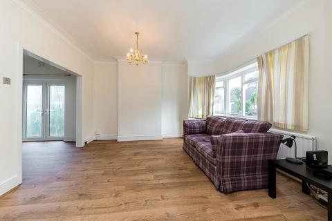 undefined, Rosecroft Gardens, Twickenham TW2