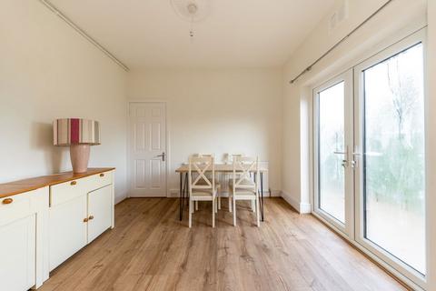 undefined, Rosecroft Gardens, Twickenham TW2