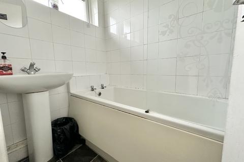 3 Portree Road, Blackpool, FY2 0DG