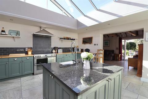 undefined, Everingham, York