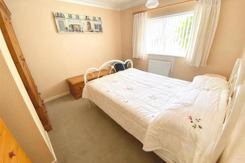 3 bedroom terraced house for sale, Northgate, North Lowestoft, NR32