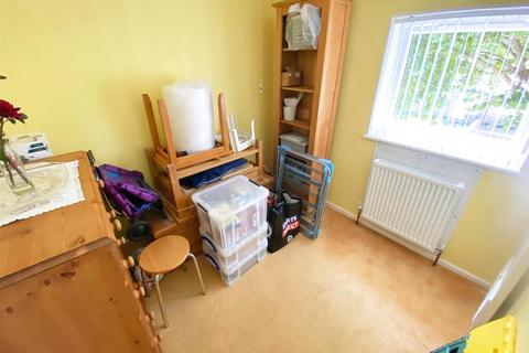 3 bedroom terraced house for sale, Northgate, North Lowestoft, NR32