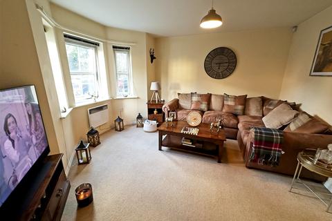 2 bedroom flat for sale, Cunningham Court, Sedgefield TS21