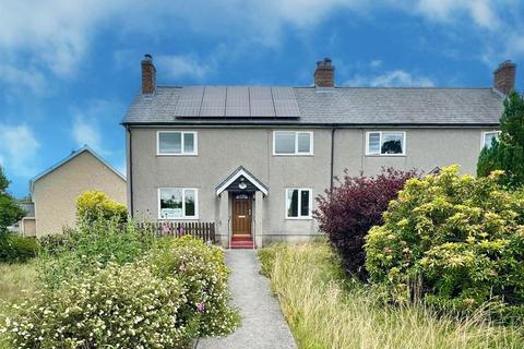 3 bedroom house for sale, Pentrefoelas, Betws-Y-Coed