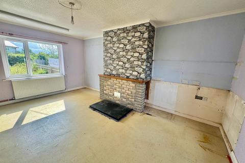 3 bedroom house for sale, Pentrefoelas, Betws-Y-Coed
