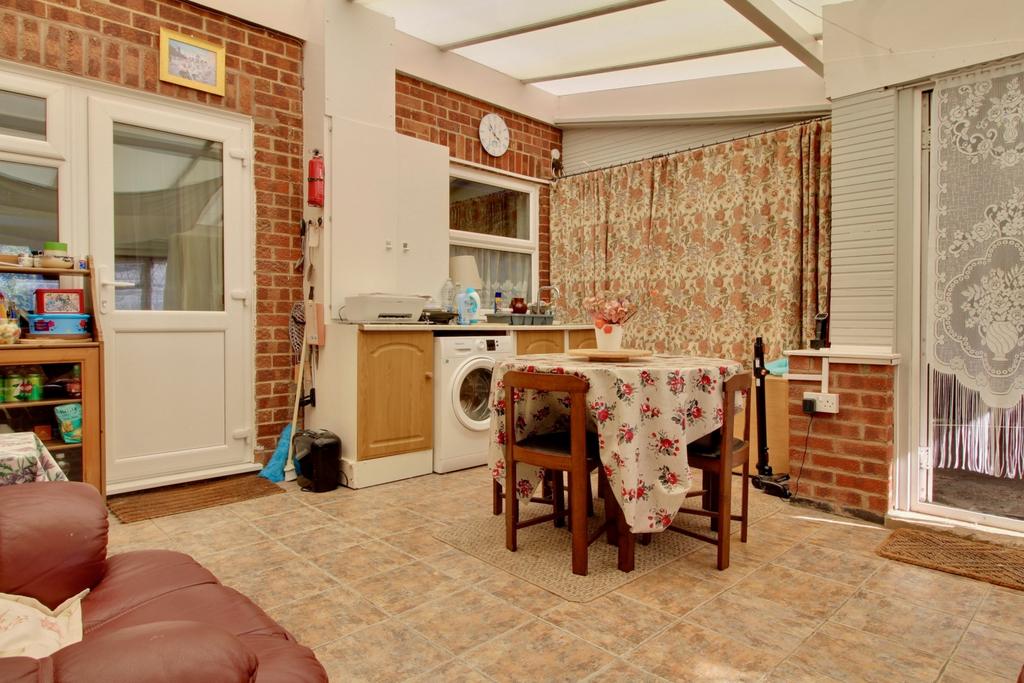 Conservatory reverse view Gus Critchlow Ewe Move Hi