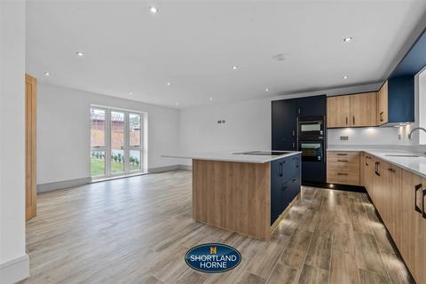 4 bedroom detached house for sale, Pickford Green Lane, Coventry CV5