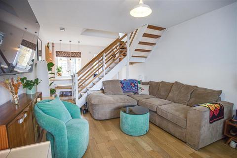 56 Napier Road, South Croydon, CR2 6HG