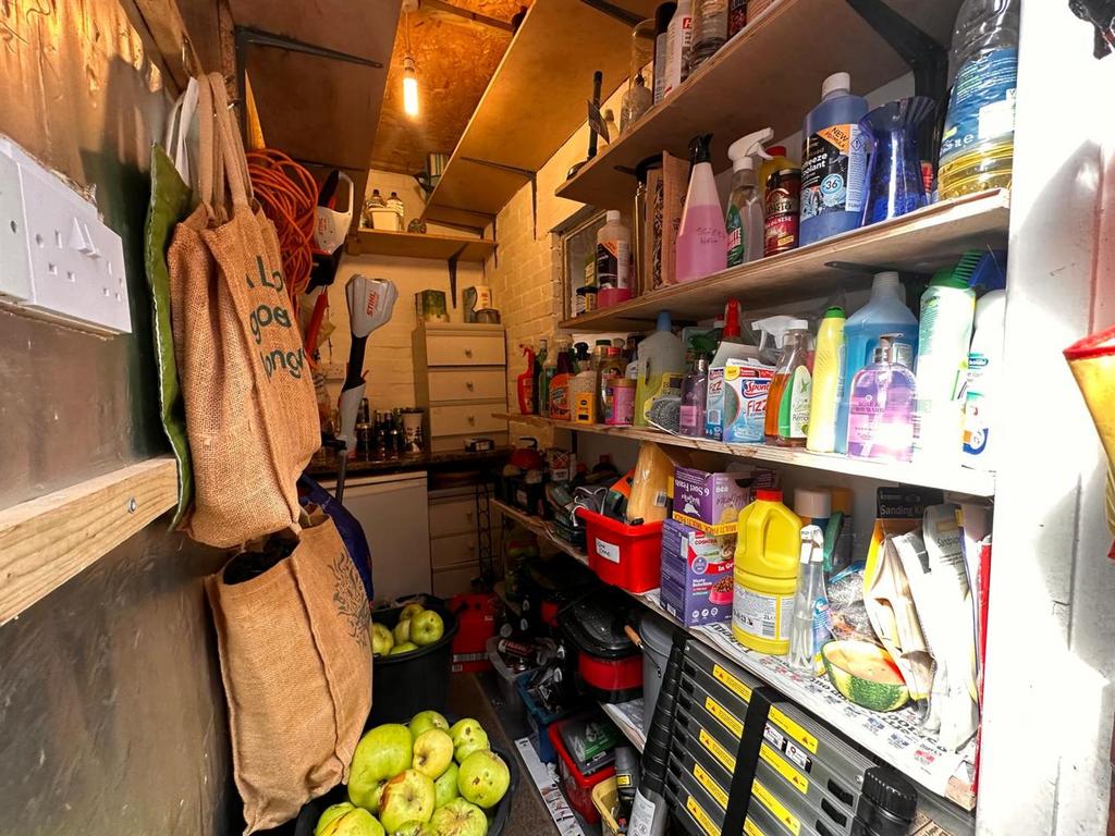 Outbuilding
