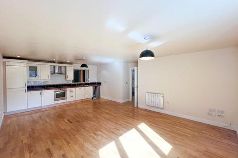 undefined, Esplanade, Porthcawl, Bridgend County Borough, CF36 3YE