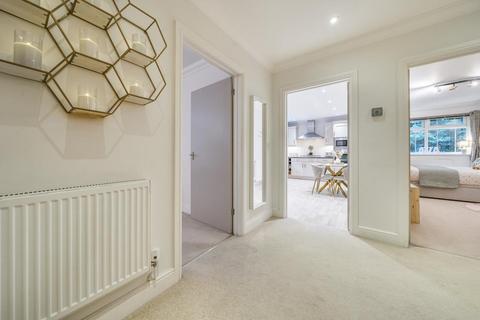 undefined, Camberley,  Surrey,  GU15
