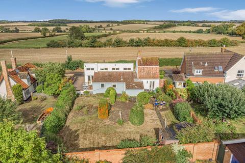 undefined, Newmarket CB8