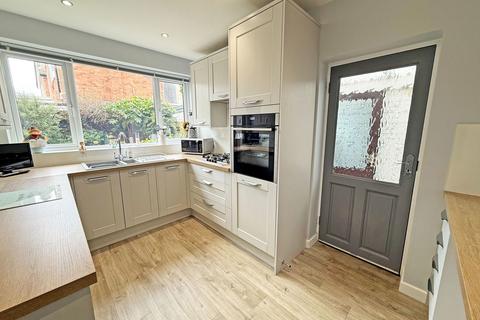 undefined, Littleshaw Lane, Wythall, B47 6EU