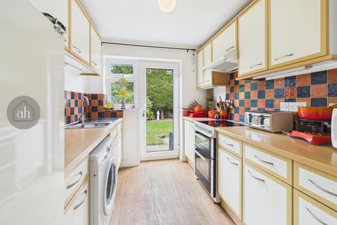 3 bedroom detached house for sale, Victoria Close, Thurston
