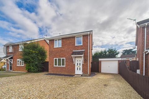 Victoria Close, Thurston
