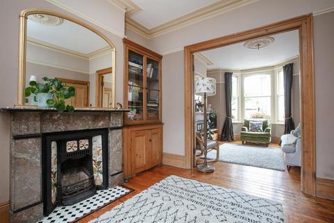 3 bedroom terraced house for sale, Harlescott Road, Nunhead, SE15