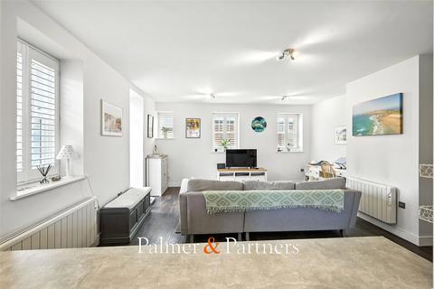 2 bedroom apartment for sale, Meeanee Mews, Colchester, Essex, CO2