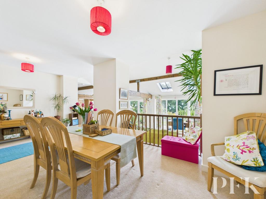 Dual Level Open Plan Living / Dining / Kitchen