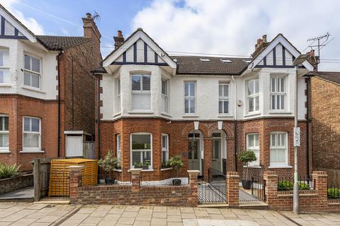 undefined, Carlisle Avenue, Hertfordshire AL3