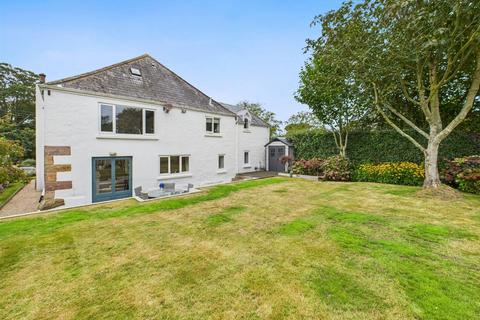 3 bedroom house for sale, Unique Character Residence