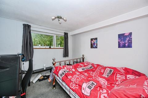 undefined, Portico Court, Merseyside L35