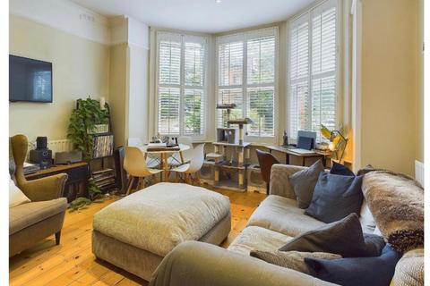 1 bedroom flat to rent, Cambridge Road Bromley BR1