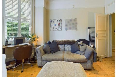 1 bedroom flat to rent, Cambridge Road Bromley BR1