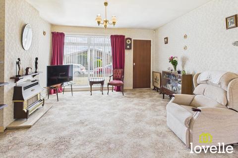 2 bedroom bungalow for sale, Canada Drive, East Riding of Yorkshire HU16