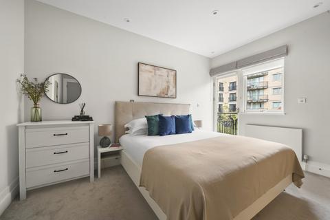 2 bedroom flat to rent, Westbourne Grove, London