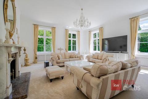 undefined, Ascot Road, Holyport, SL6